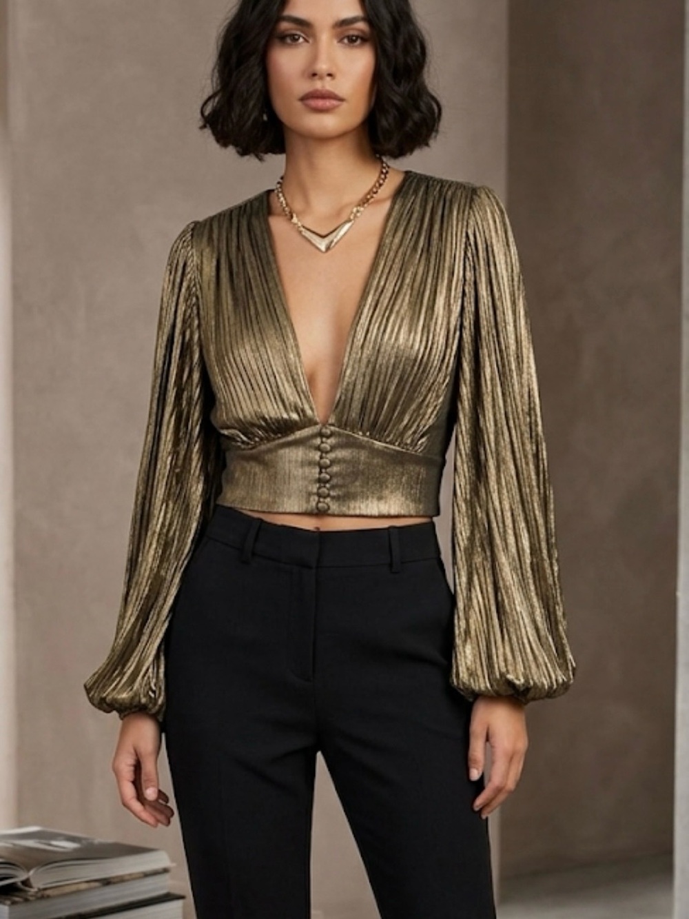 Signature8 Metallic Gold Plunging V-Neck Long Sleeve Crop Top size L